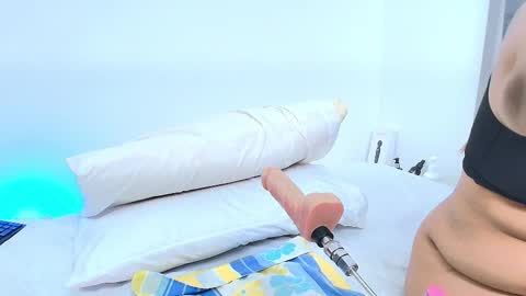 Emma online show from 02.10.25