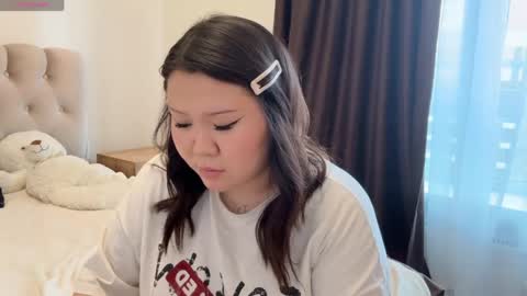 katherinekiss_ online show from 04.24.26