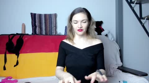 Snapshot of katherinemidnight chatting on 12.12.24 Katherine online show from 12.12.24