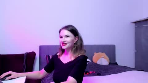 Snapshot of katherinemidnight chatting on 10.16.25 Katherine online show from 10.16.25