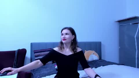 Snapshot of katherinemidnight chatting on 11.27.25 Katherine online show from 11.27.25