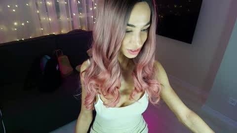 katherinepinke online show from 12.17.24