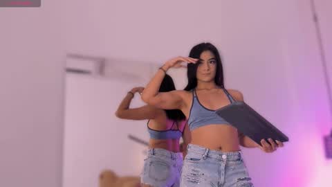 katherineruiz_ online show from 03.18.26