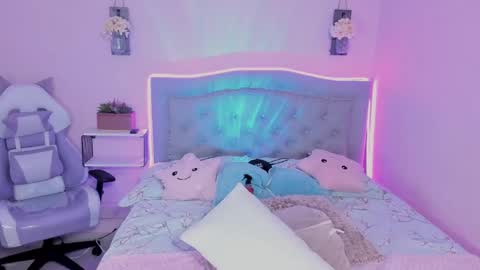 Kathia  online show from 01.22.25