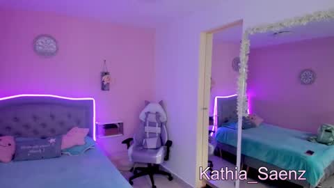 Kathia  online show from 02.16.25