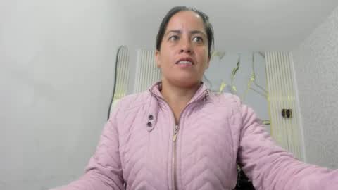 Paola online show from 03.27.26