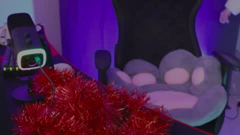 kathleen_frost online show from 12.25.24