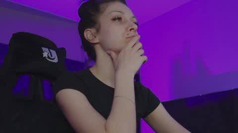 kathleen_frost online show from 02.08.25