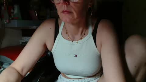 Kathleen online show from 07.11.26
