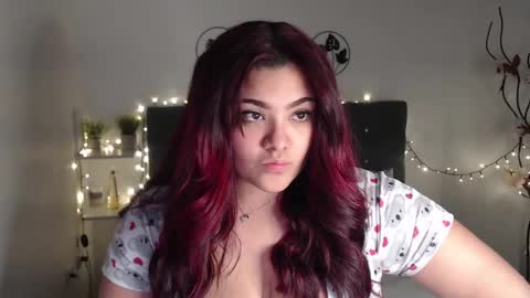 kathygonzalez_ online show from 01.11.25