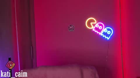     online show from 03.11.25