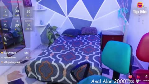 Kati  Alan online show from 02.23.25