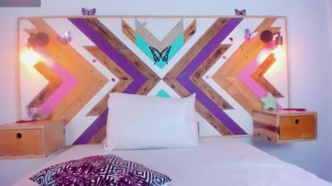 Katia online show from 10.21.25