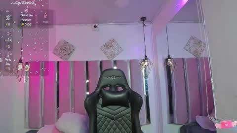 KATIA  online show from 10.27.25