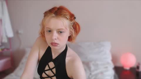 Katie Deville online show from 05.05.26