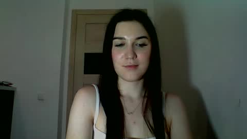 katie_foxi online show from 05.22.26