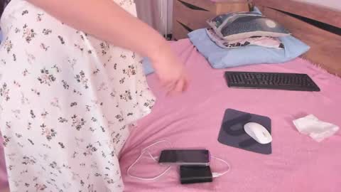 Kate online show from 05.19.26