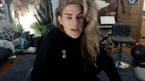 Snapshot of katiecutie_5 chatting on 08.05.26 Katie online show from 08.05.26