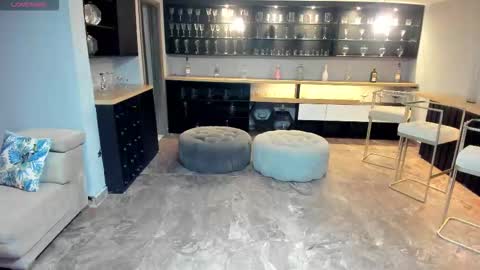 Kate Stonne online show from 12.01.25