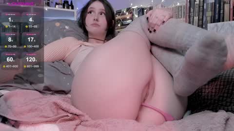 Snapshot of katkittykate chatting on 01.05.25 katkittykate online show from 01.05.25