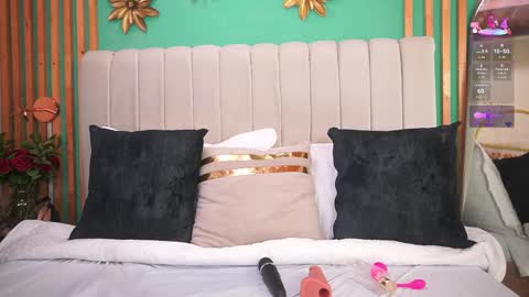 K A T L Y N  online show from 09.13.25