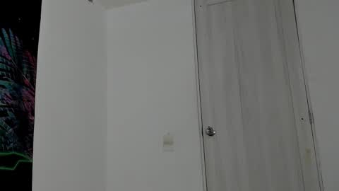 Snapshot of katrhin_66 chatting on 11.30.25 Kathrin online show from 11.30.25