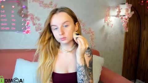 Katrina Bail online show from 09.13.25