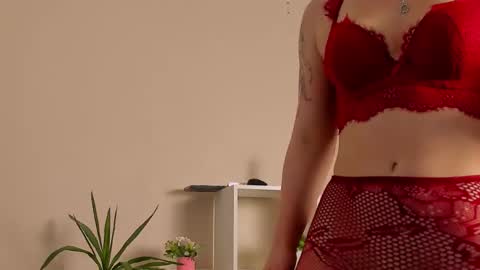 Snapshot of katrina_carter chatting on 09.28.25 katrina_carter online show from 09.28.25