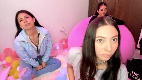 Katrin  online show from 12.11.24