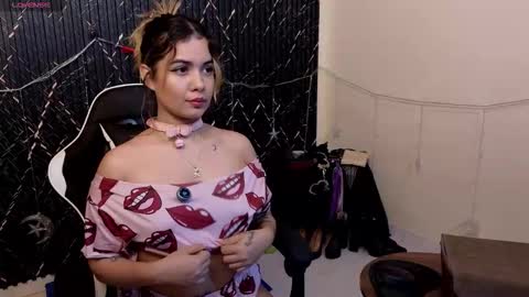 Katt  online show from 12.22.25