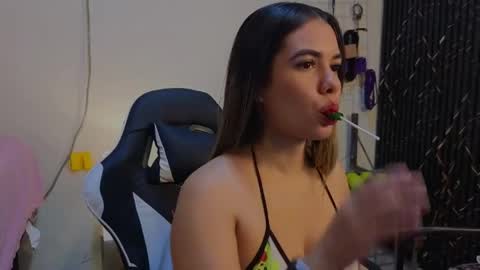 Katt  online show from 04.13.26