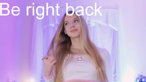 katt_yy online show from 01.31.25