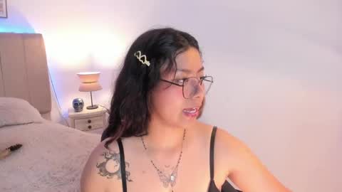 Snapshot of katta_ossa chatting on 02.21.25 katta_ossa online show from 02.21.25
