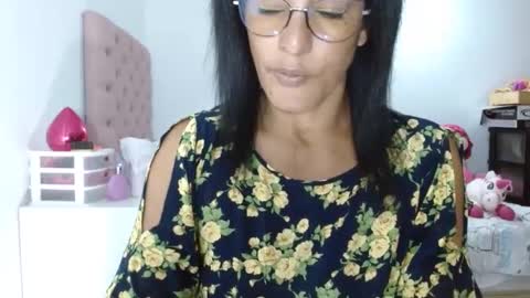 KattleyaGrey online show from 03.08.25