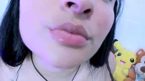 Snapshot of katty_mcry chatting on 01.10.25 katty online show from 01.10.25