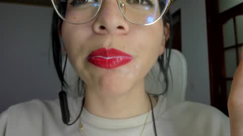 Snapshot of katty_mouth chatting on 12.03.24 Katty online show from 12.03.24