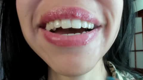 Snapshot of katty_mouth chatting on 01.29.25 Katty online show from 01.29.25