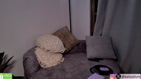 Snapshot of kattyallure chatting on 12.07.24 Katty online show from 12.07.24