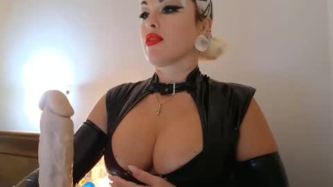 KatuhaX online show from 10.10.25