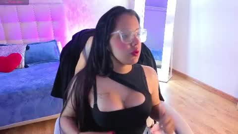 katy_blush online show from 06.14.26