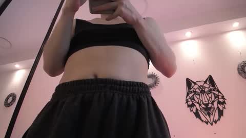 Katy Van online show from 12.04.25