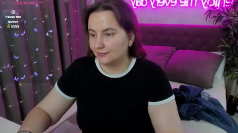 Kate online show from 09.17.25