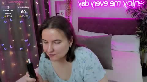 Kate online show from 10.19.25