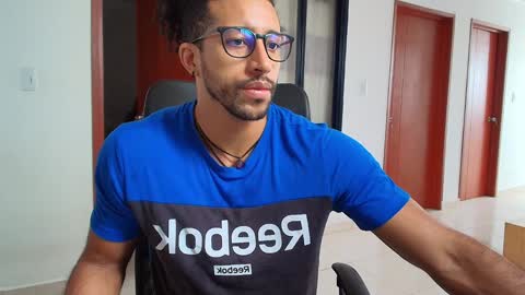 Kauri Lop online show from 01.07.25