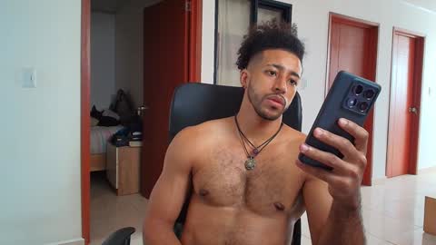 Kauri Lop online show from 01.08.25