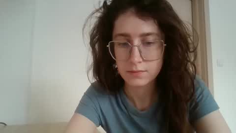 kawaii snowflake online show from 12.01.25