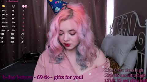 Yuki  online show from 02.24.25