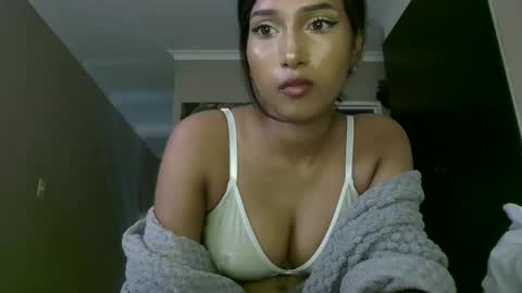 Snapshot of kawaiibabypie chatting on 01.08.25 kawaiibabypie online show from 01.08.25