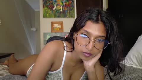 Snapshot of kawaiibabypie chatting on 02.10.25 kawaiibabypie online show from 02.10.25