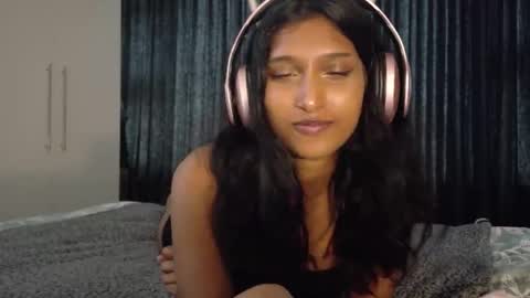 Snapshot of kawaiibabypie chatting on 10.27.25 kawaiibabypie online show from 10.27.25